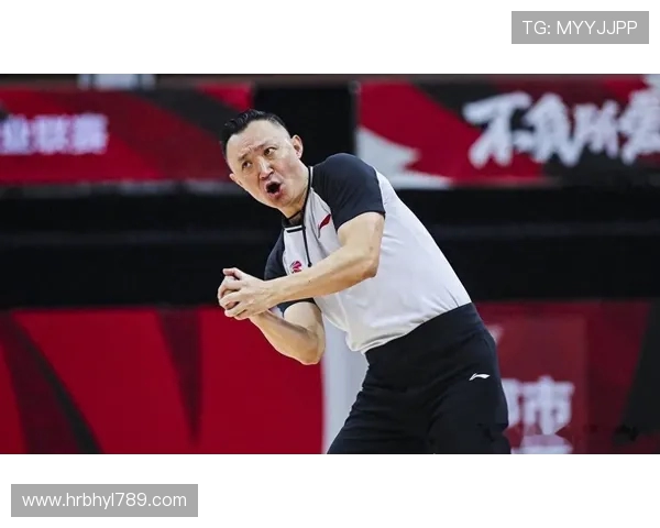 CBA冤案再现引发联赛公正性争议，裁判判罚标准亟待统一规范